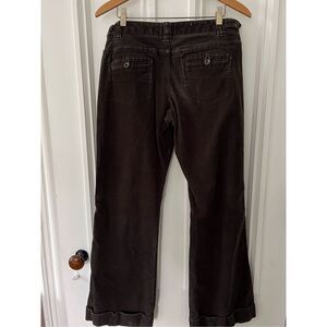Old Navy dark brown corduroy pants regular mid high rise 6